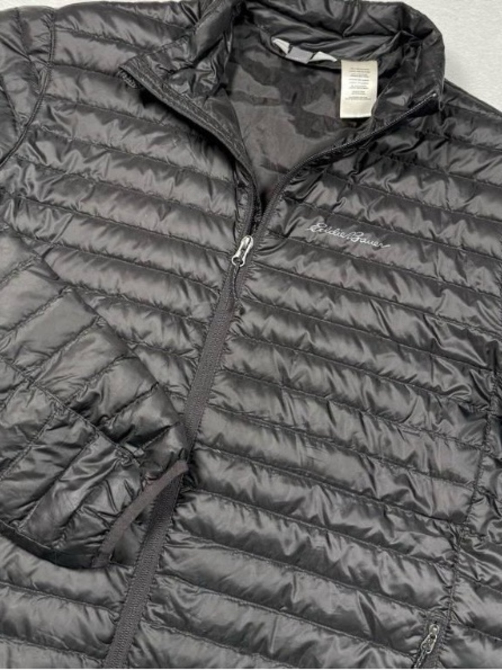 Eddie Bauer Men's Black puffer Jacket